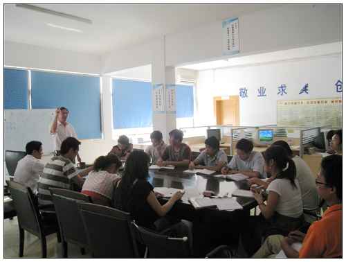 鋼結構公司邀請東洋集團朱董前來授課