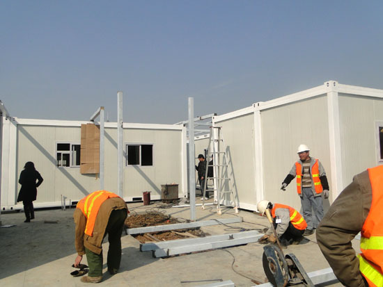 公司第（dì）一批箱式房已（yǐ）正式完工