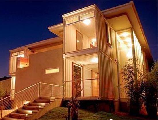 已經安裝好的漂亮的集裝箱房屋