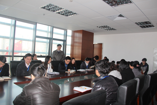 早（zǎo）會上江西廣豐黨委書記自我介（jiè）紹