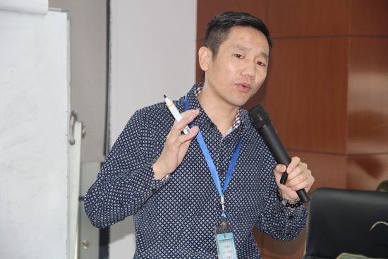 俞總重點強調一切為營銷讓路