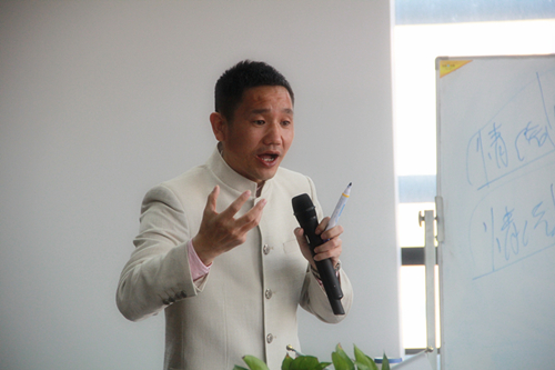 點擊新窗口打開大圖