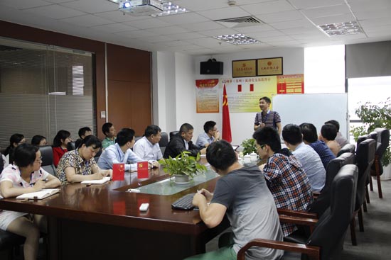 俞總講述榜樣的（de）重要性