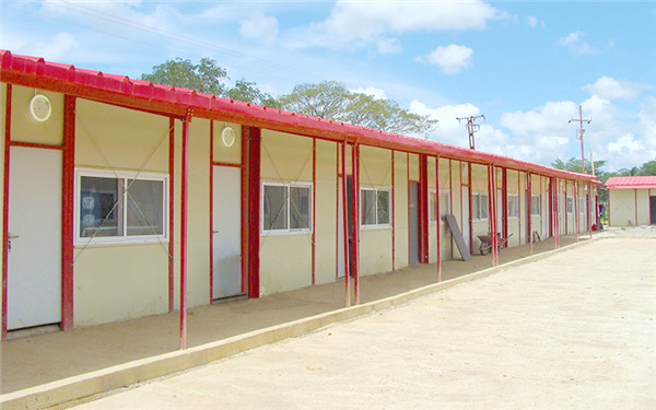 活動（dòng）房（fáng）國際營地（dì）