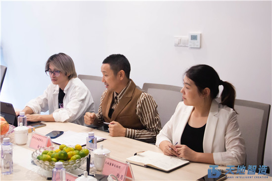 智能出（chū）行換電櫃